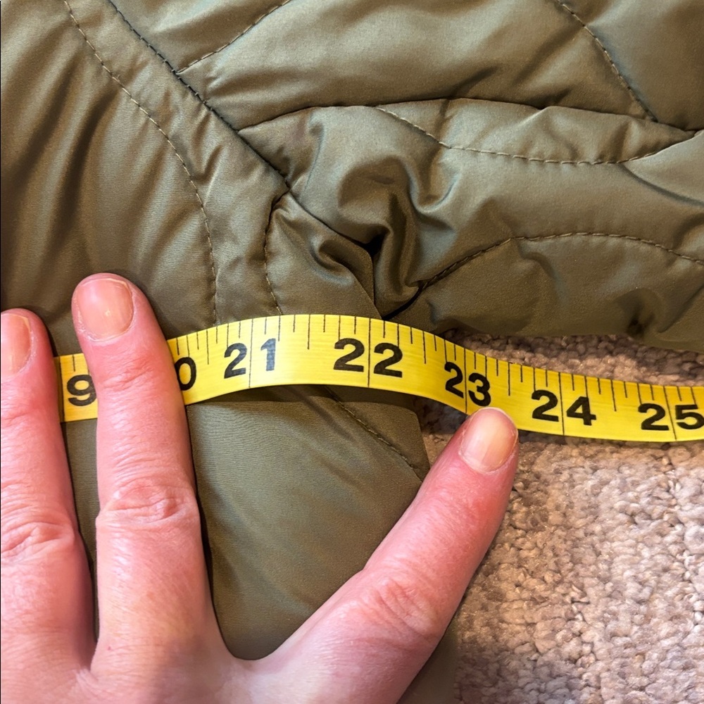 J. Crew Green Quilted Puffer Jacket - Picture 6 of 7